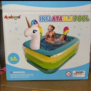 Inflatable unicorn toddler pool
